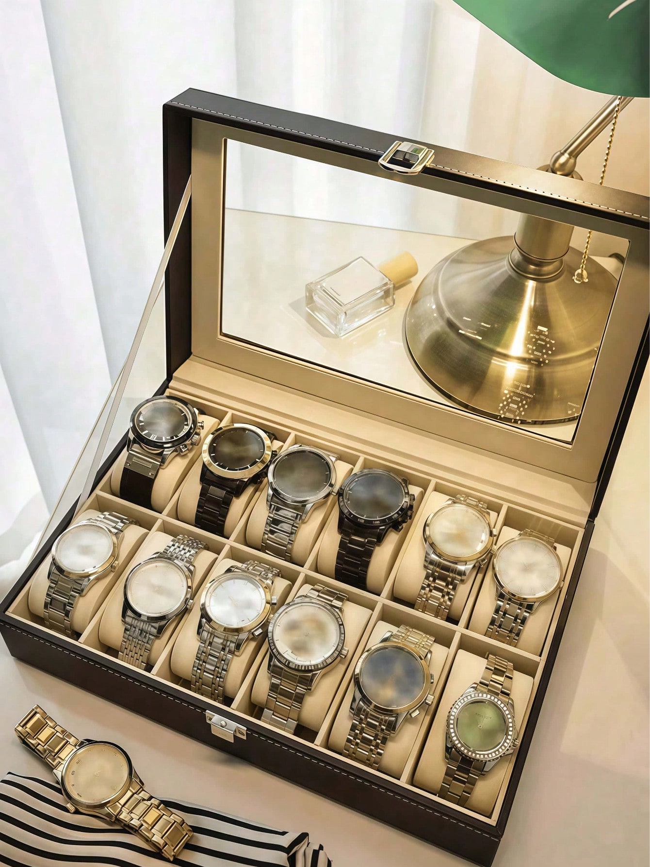 Kilitli Deri Saat Kutusu, Büyü - Men'S Accessories Rack incelemesi ve fiyatı